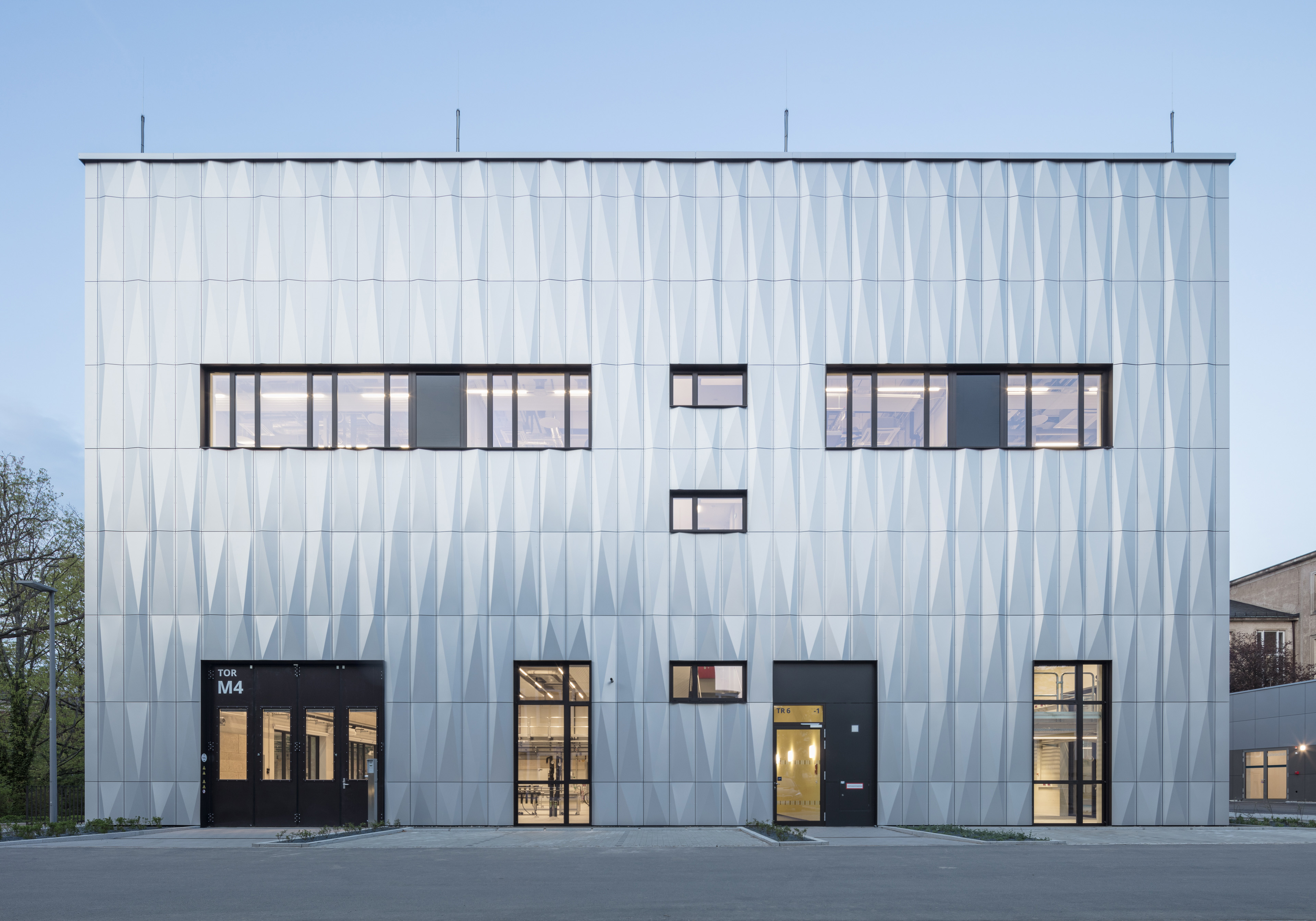 Forschungsgebäude Institut für Energietechnik (IET) TU Dresden – Neubau (Foto: © Till Schuster)