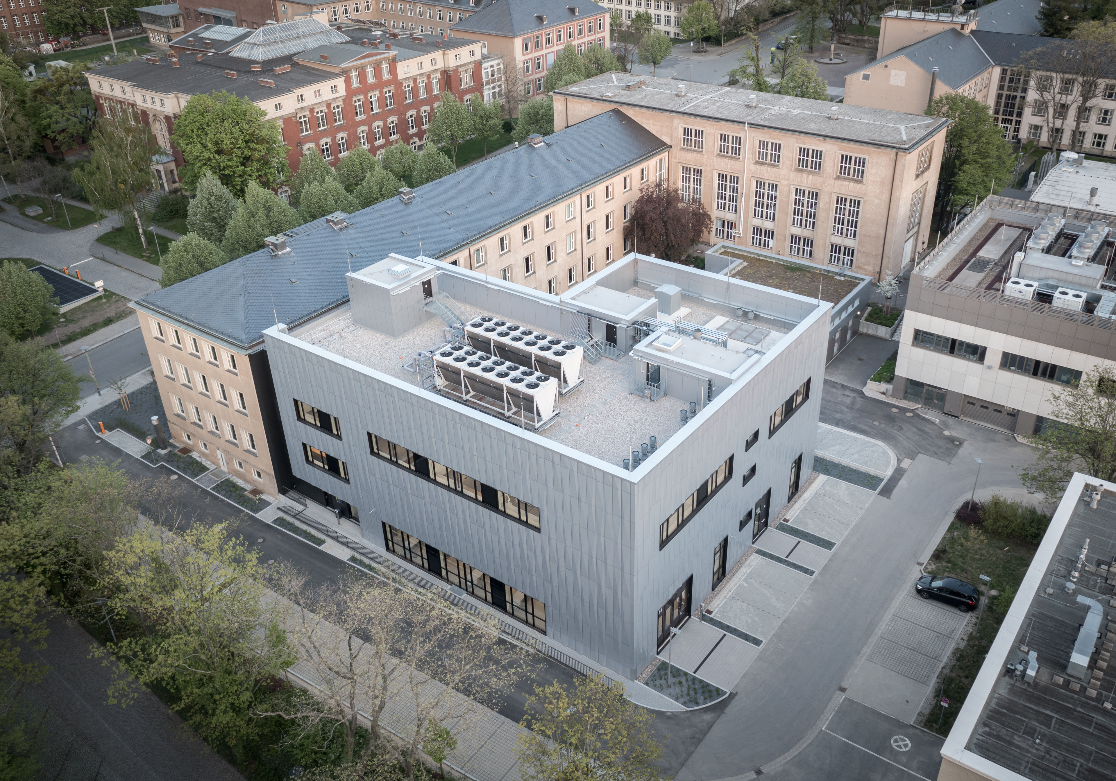 Forschungsgebäude Institut für Energietechnik (IET) TU Dresden – Neubau (Foto: © Till Schuster)