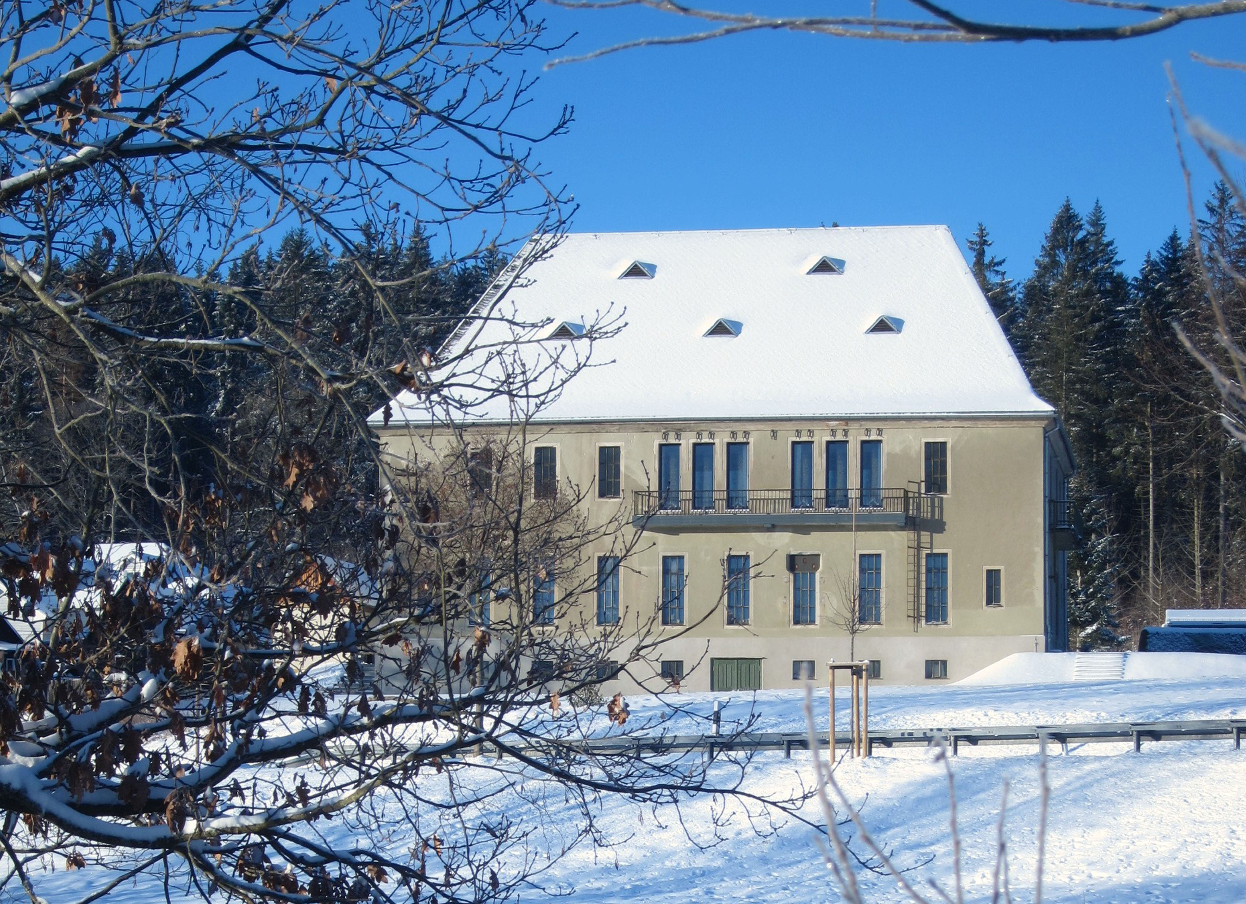 Umspannwerk Rautenkranz – Umbau zum Wohnhaus mit Privatgalerie (Foto: © Stefan Gubelt)