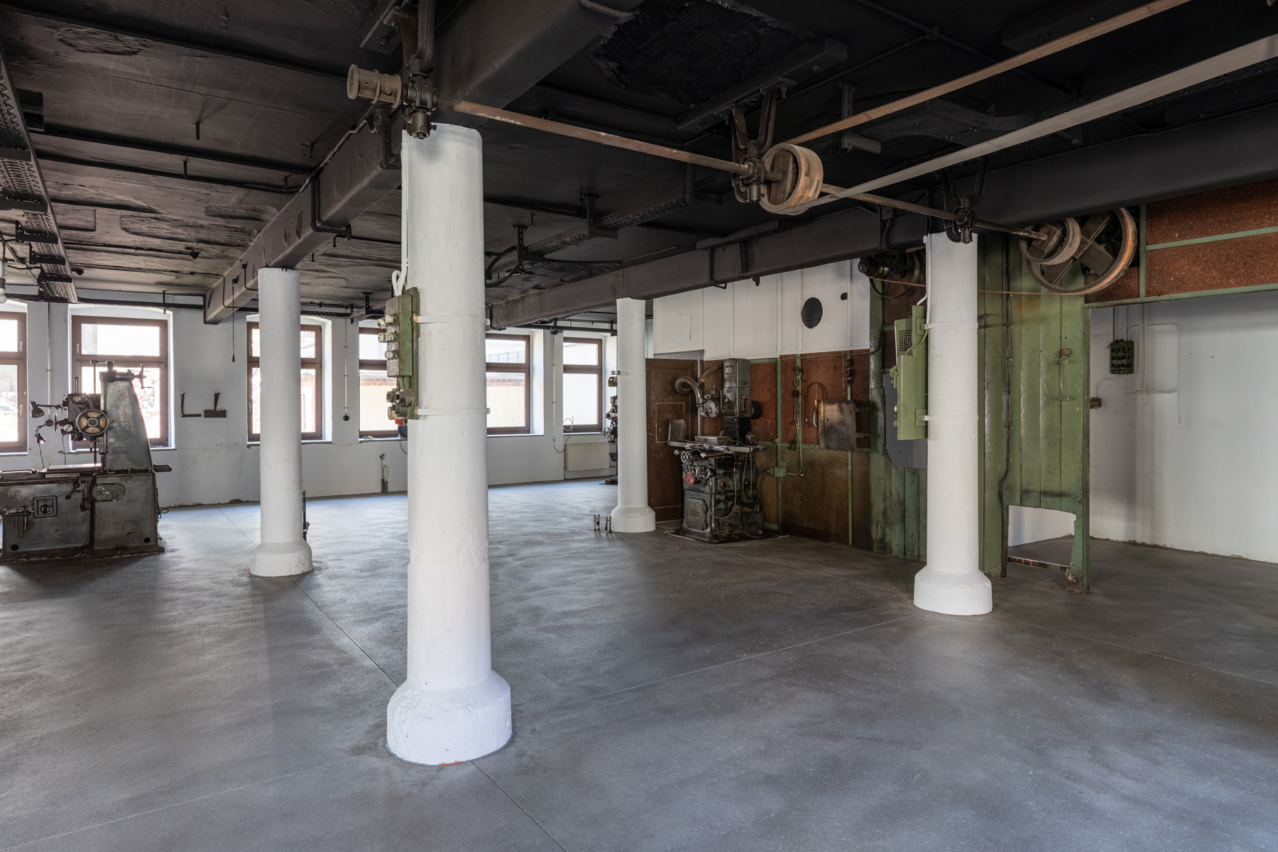 Offenes Büro + Projekte von Libero Architekten (Foto: © Jens Stöbe (Fotograf))