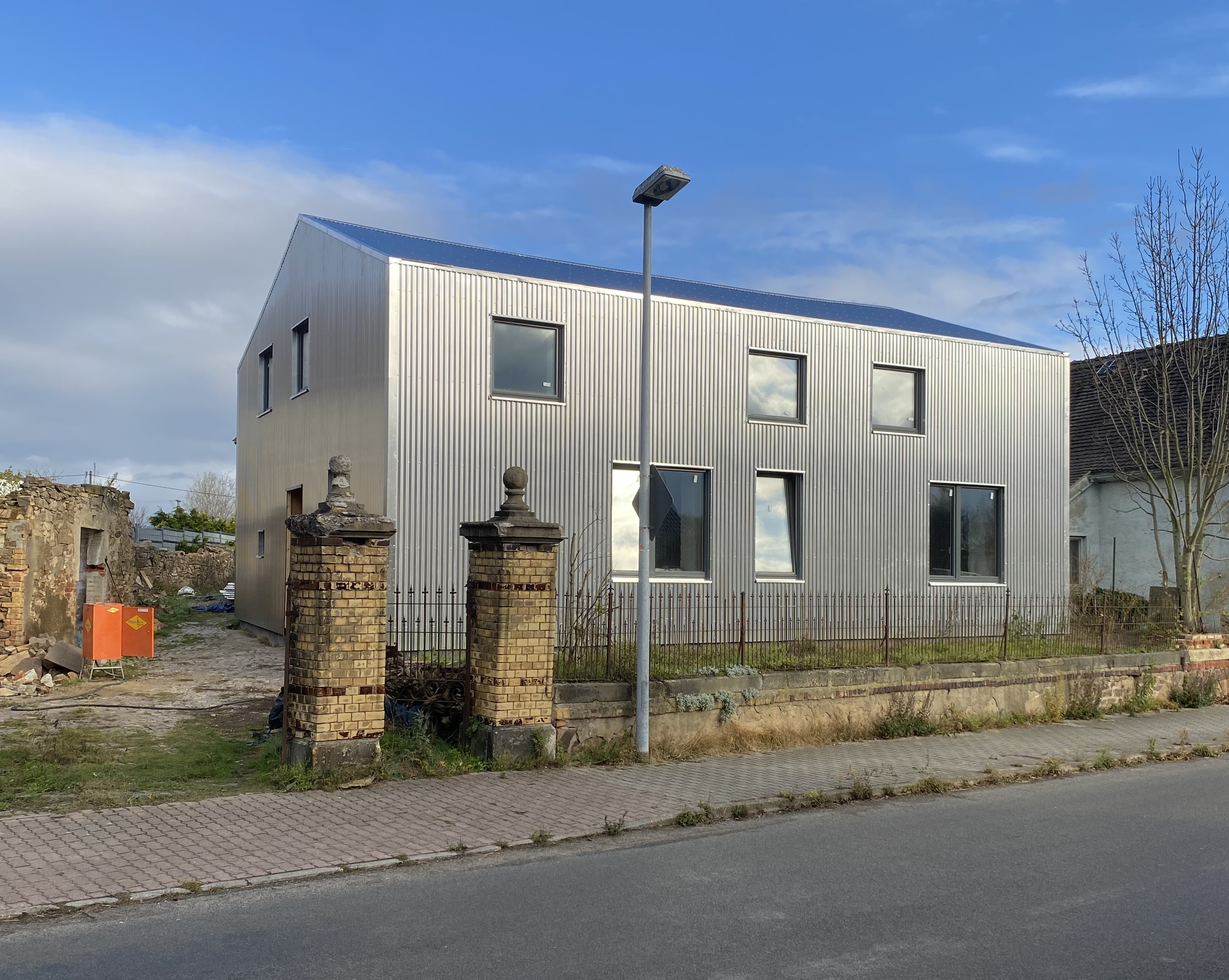 Forsthaus Falkenhain – Offene Baustelle (Foto: © Bernhard Tatter)