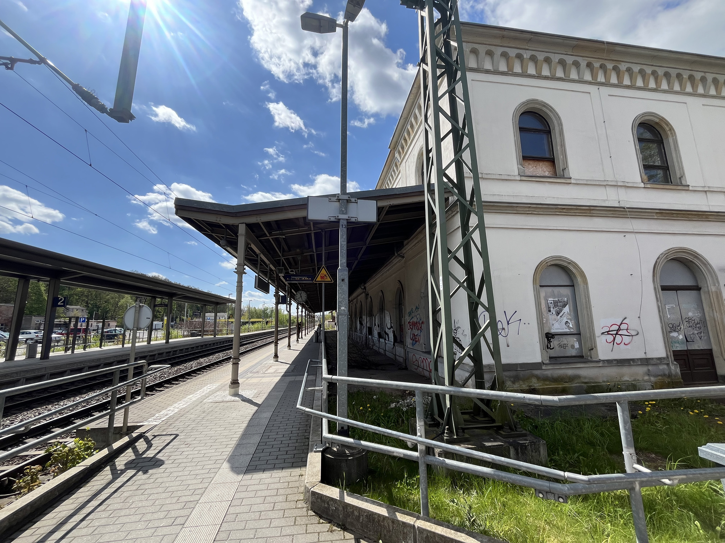 Bahnhof Crimmitschau – Umbau zu Wohnungen, Praxen, Einzelhandel, Baustellenbesichtigung (Foto: © Alexander Heber)