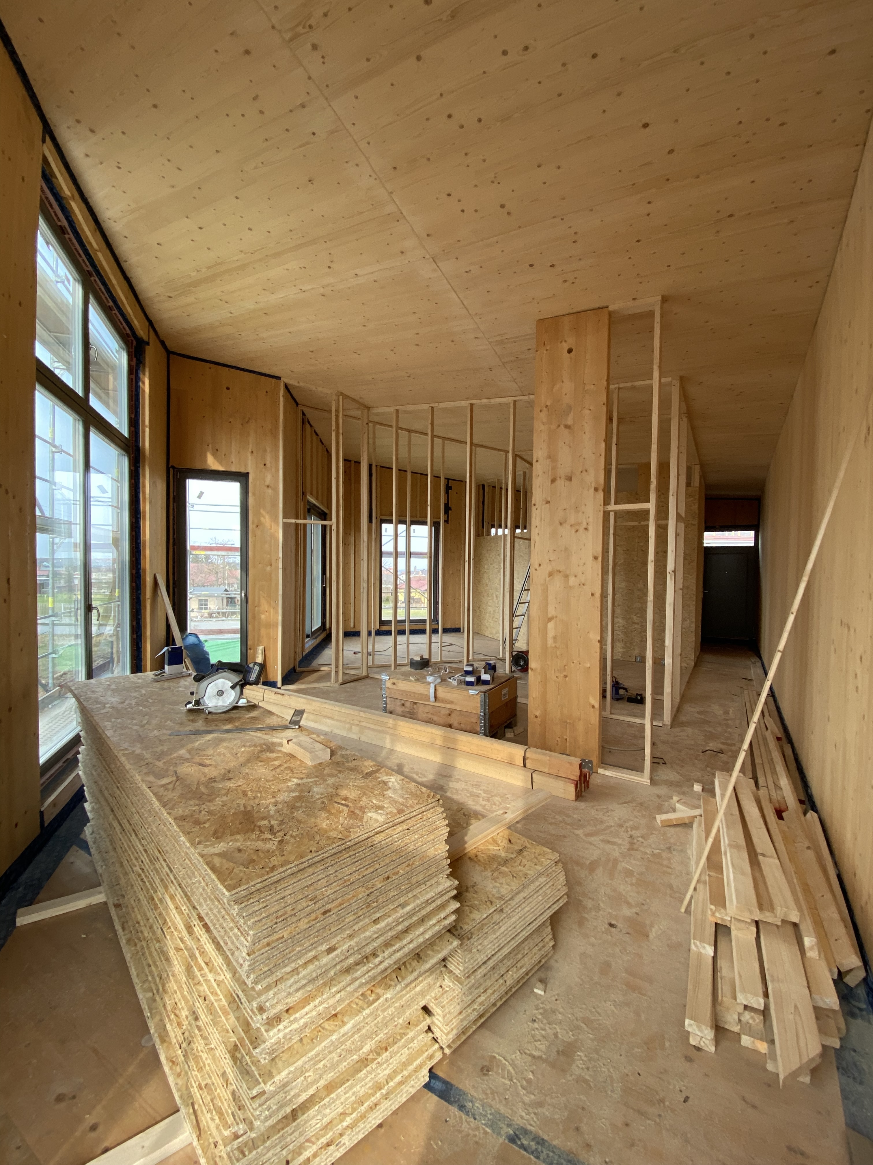H3 Hohenprießnitz – Mehrfamilienhäuser in Brettschichtholzbauweise (Foto: © Bernhard Tatter) H3 Hohenprießnitz – Mehrfamilienhäuser in Brettschichtholzbauweise (Foto: © Bernhard Tatter)