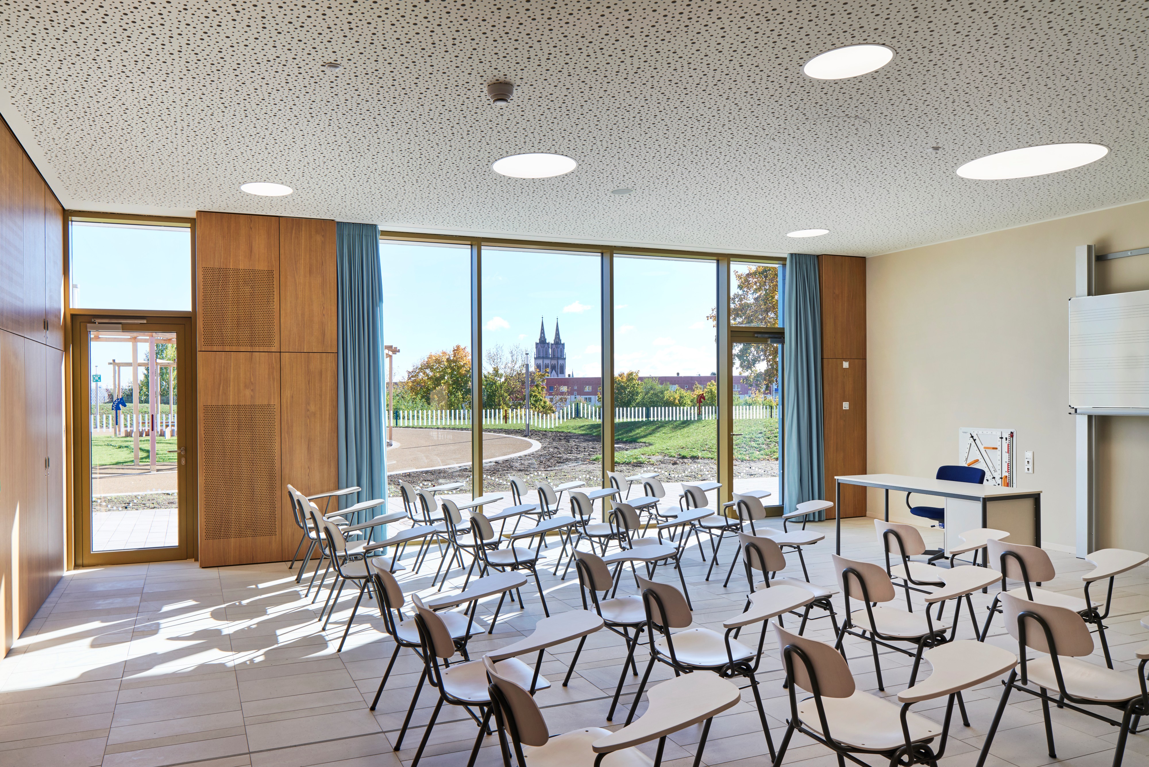 Grundschule "Magister Hering" (Foto: © Robert Gommlich)