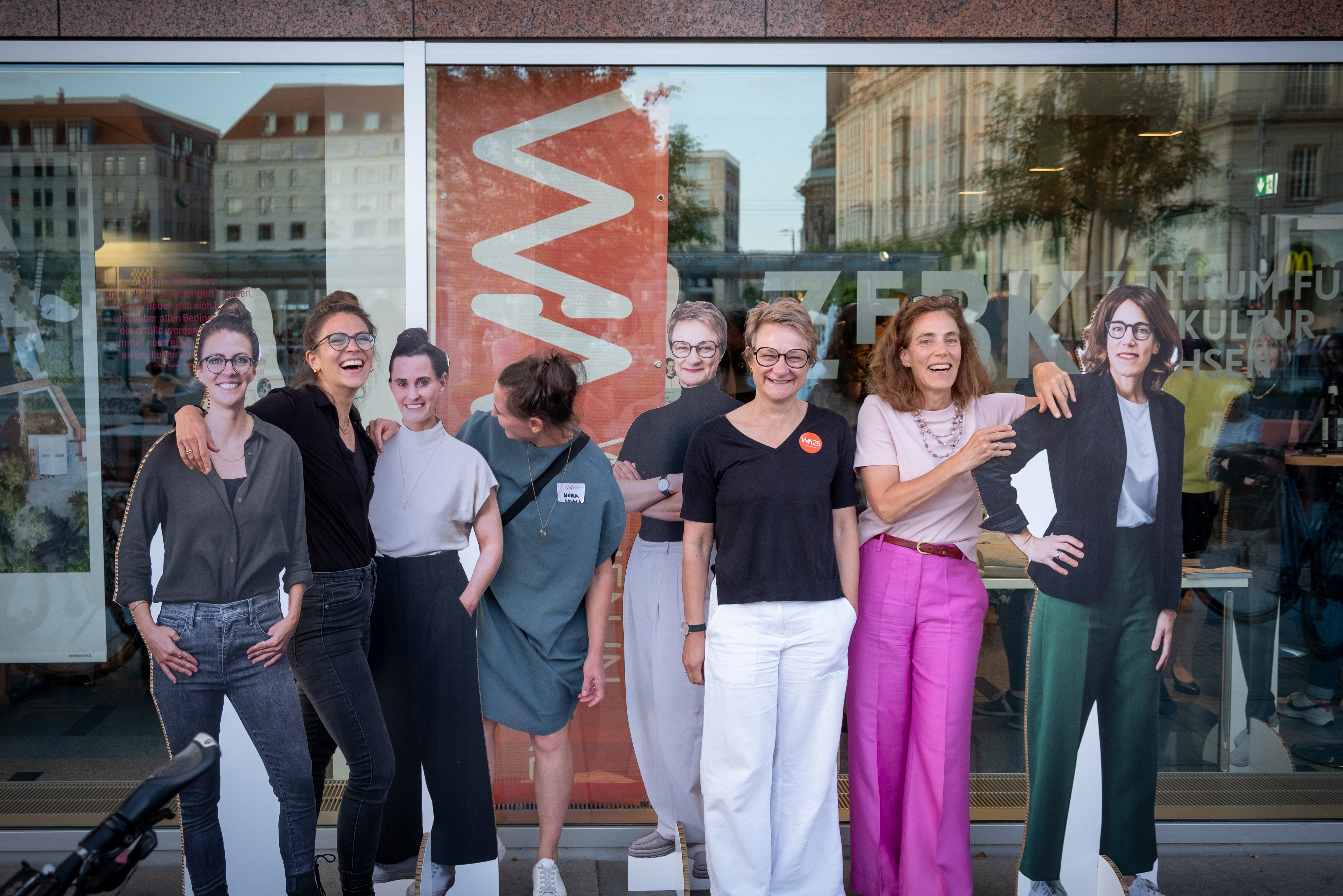 WIA Ausstellung WIR SIND VIELE! – Planerinnen in Sachsen (Foto: © ZfBK)