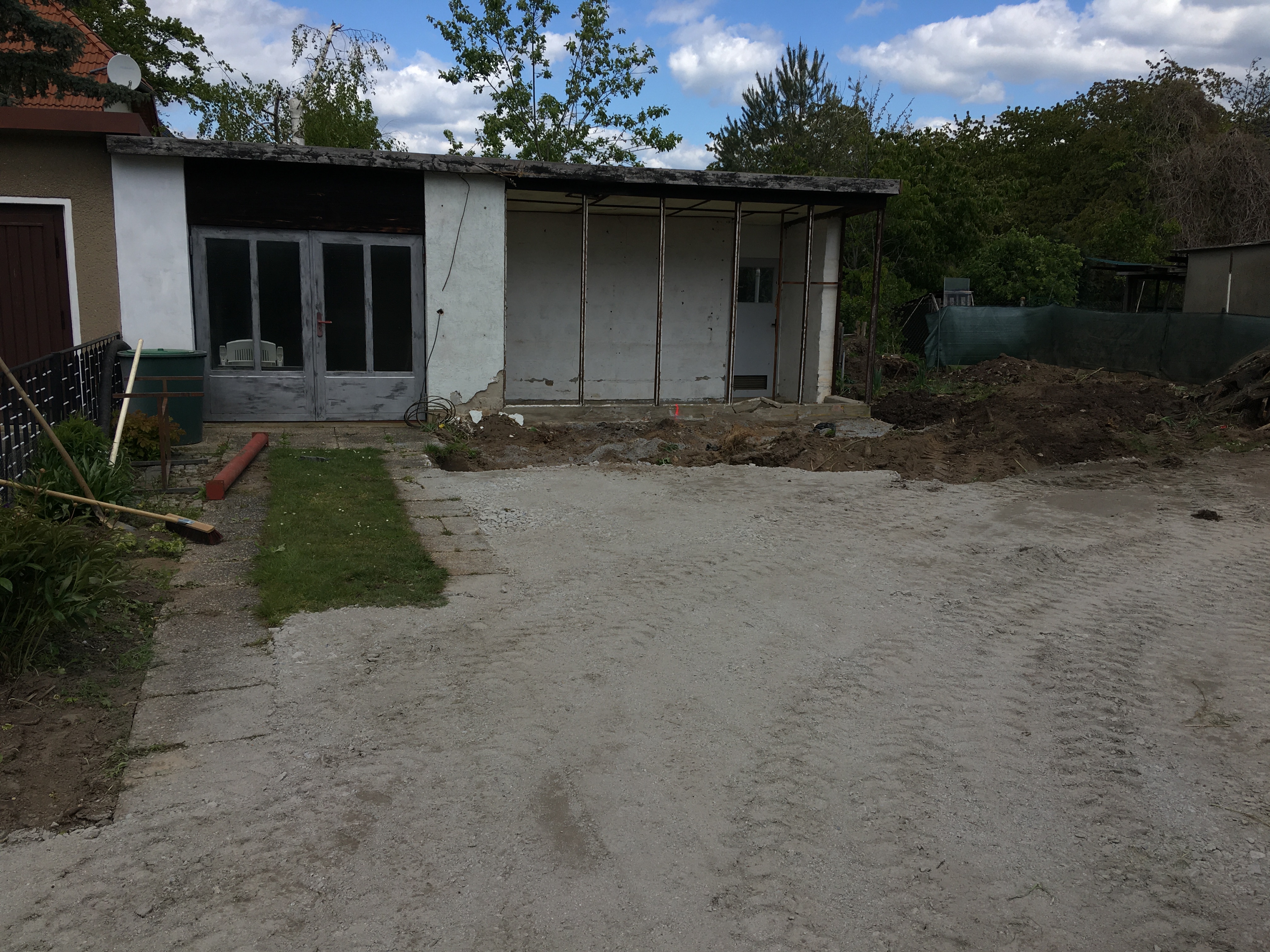 Ausgedinge neu gedacht – Kleines Holzhaus für Wohnen (Foto: © Axel Jäkel)