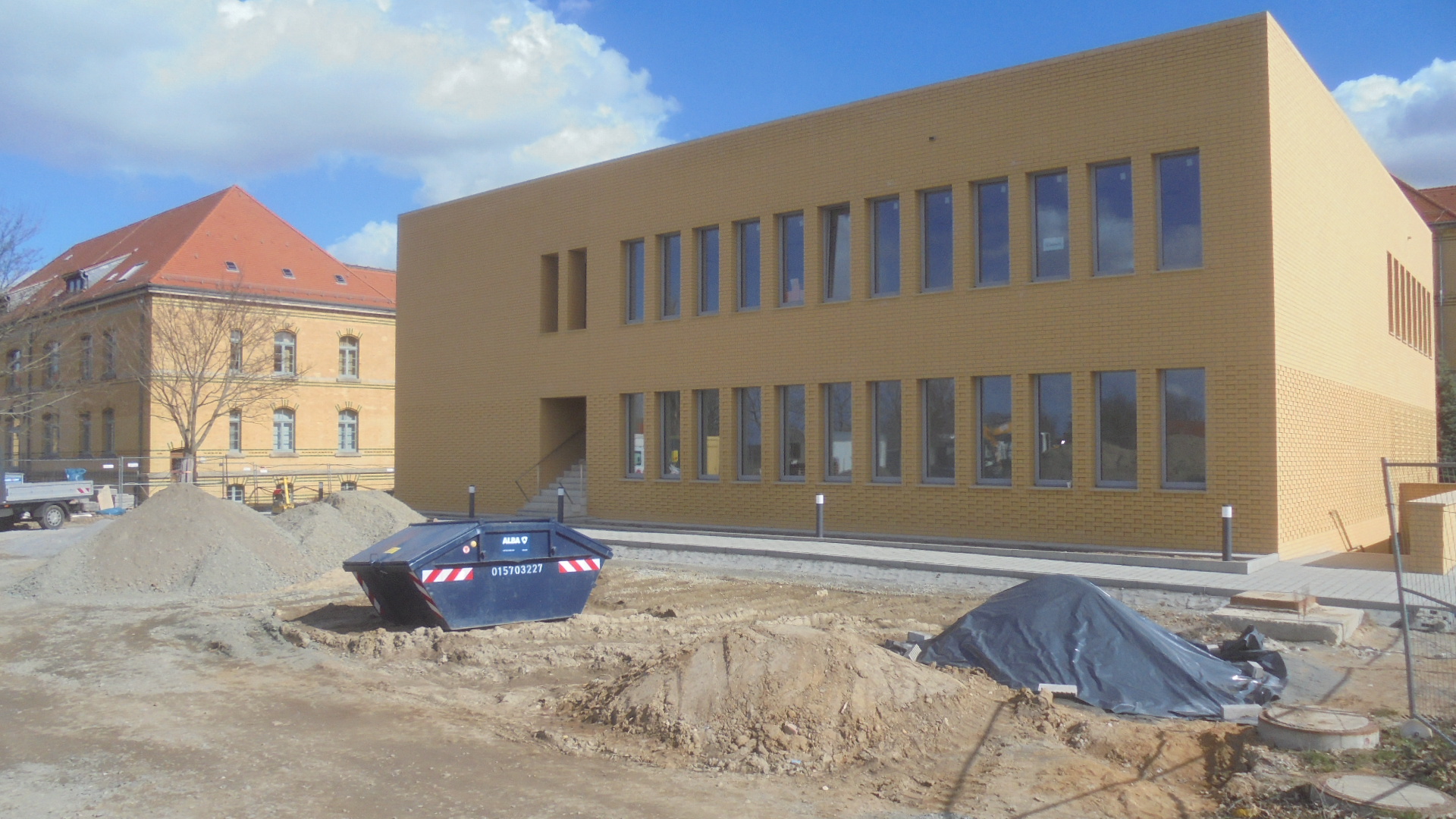 Lehrsaalgebäude in der General-Olbricht-Kaserne Leipzig – Neubau (Foto: © Christian Weber)